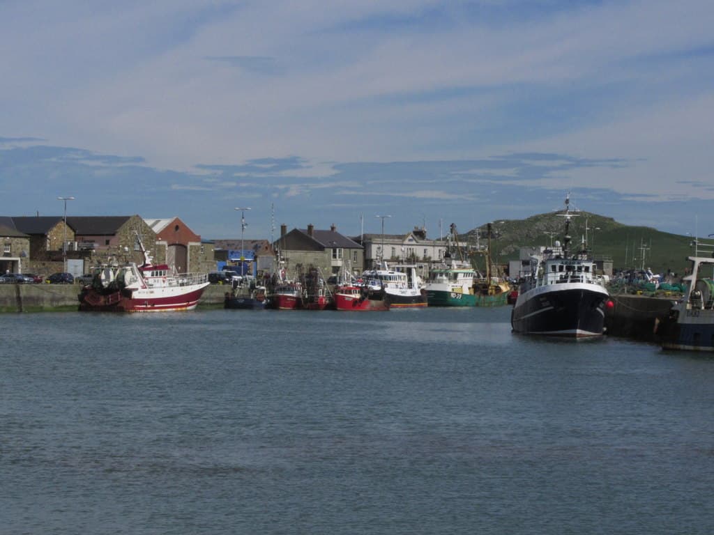 Boat Hire & Charter Fishing