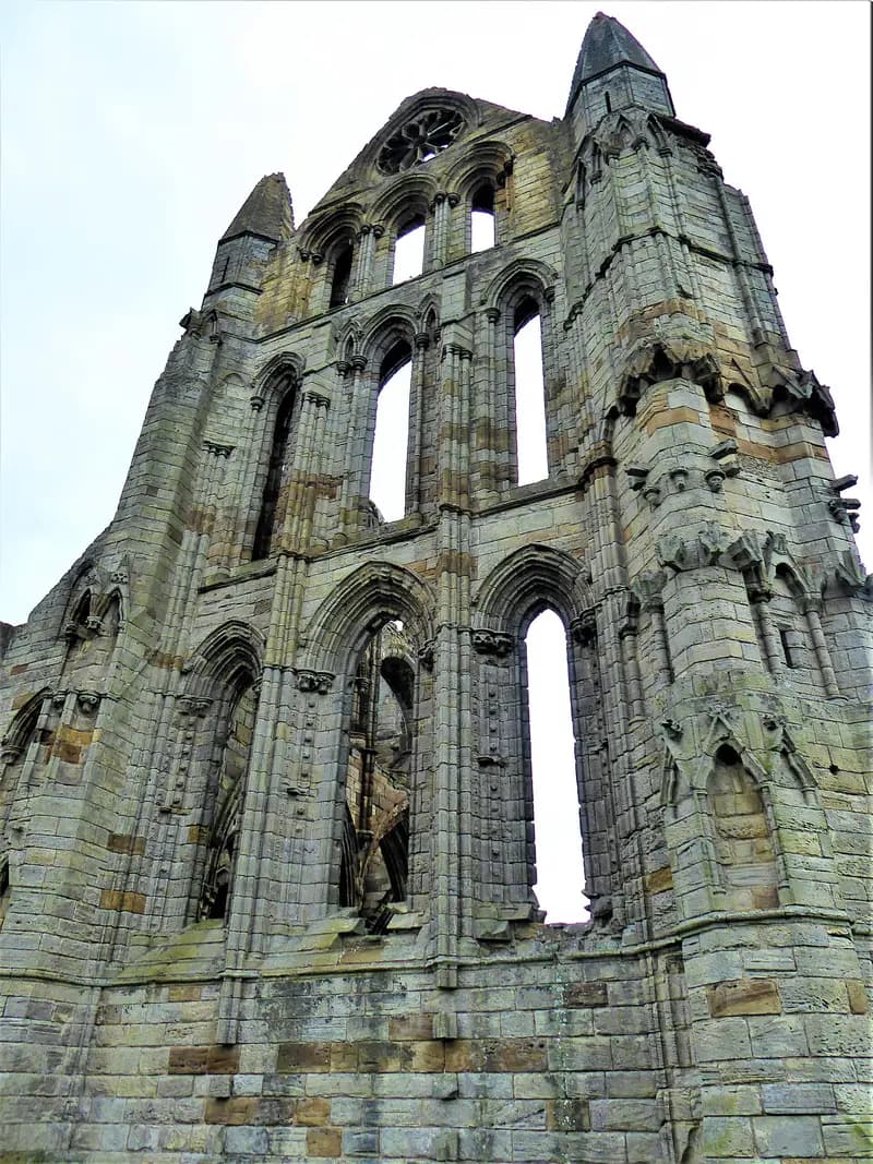 The Abbey & the 199 Steps
