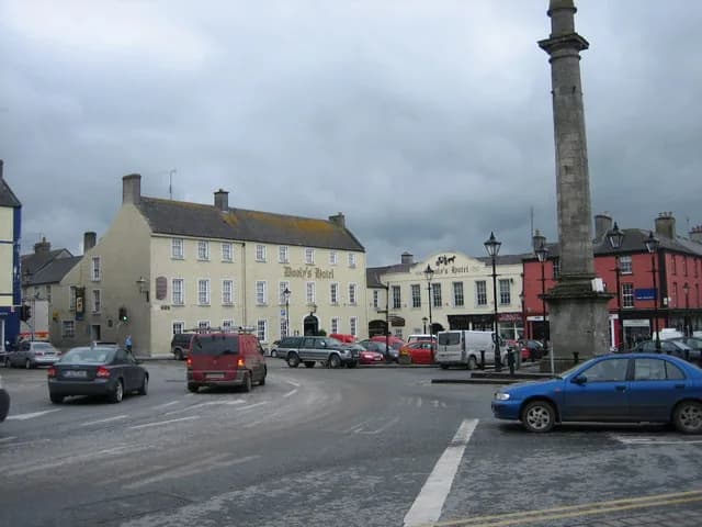 Dooly's Hotel