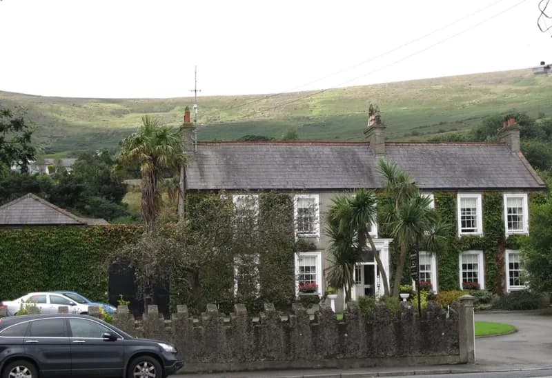 Carlingford House