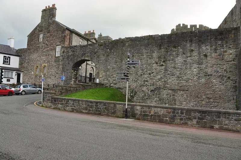 Caernarfon Town Walls