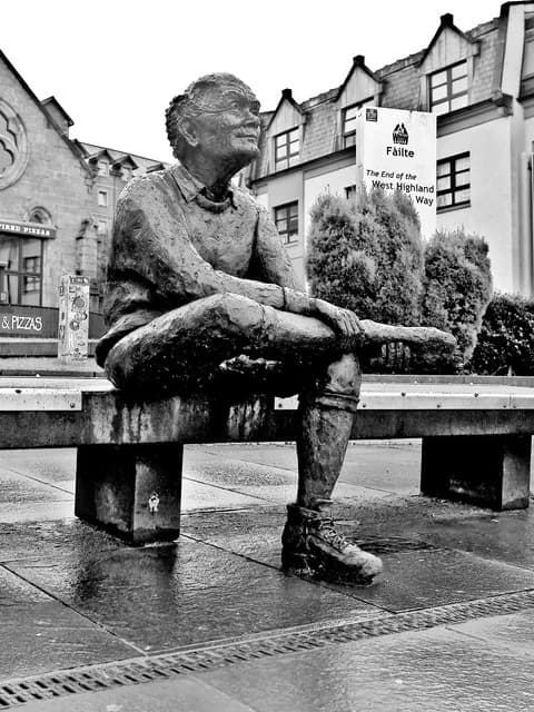 The end of the West Highland Way, Gordon Square