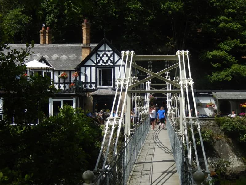 Berwyn station and the Chain Bridge