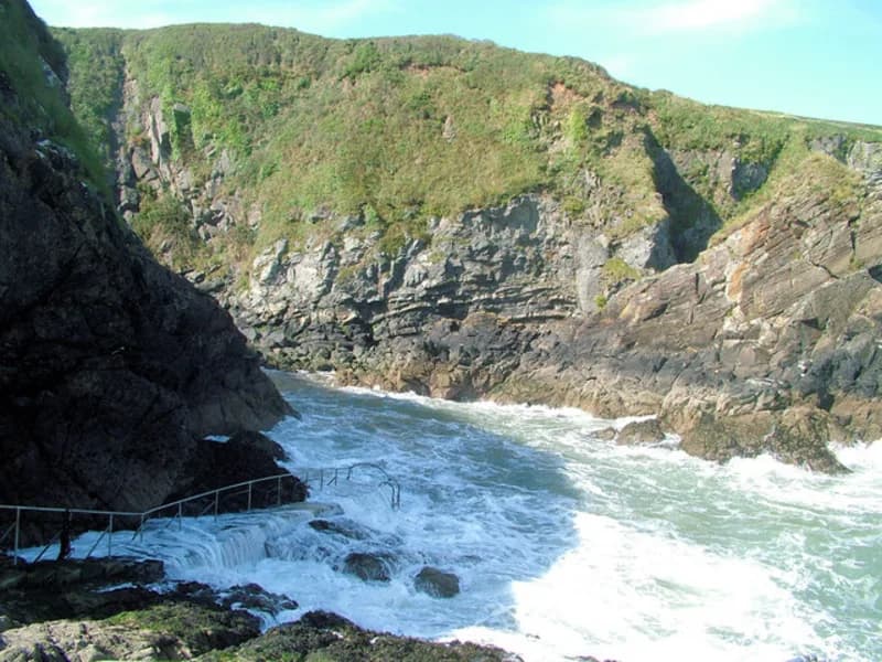 Guillamene and Newtown Cove