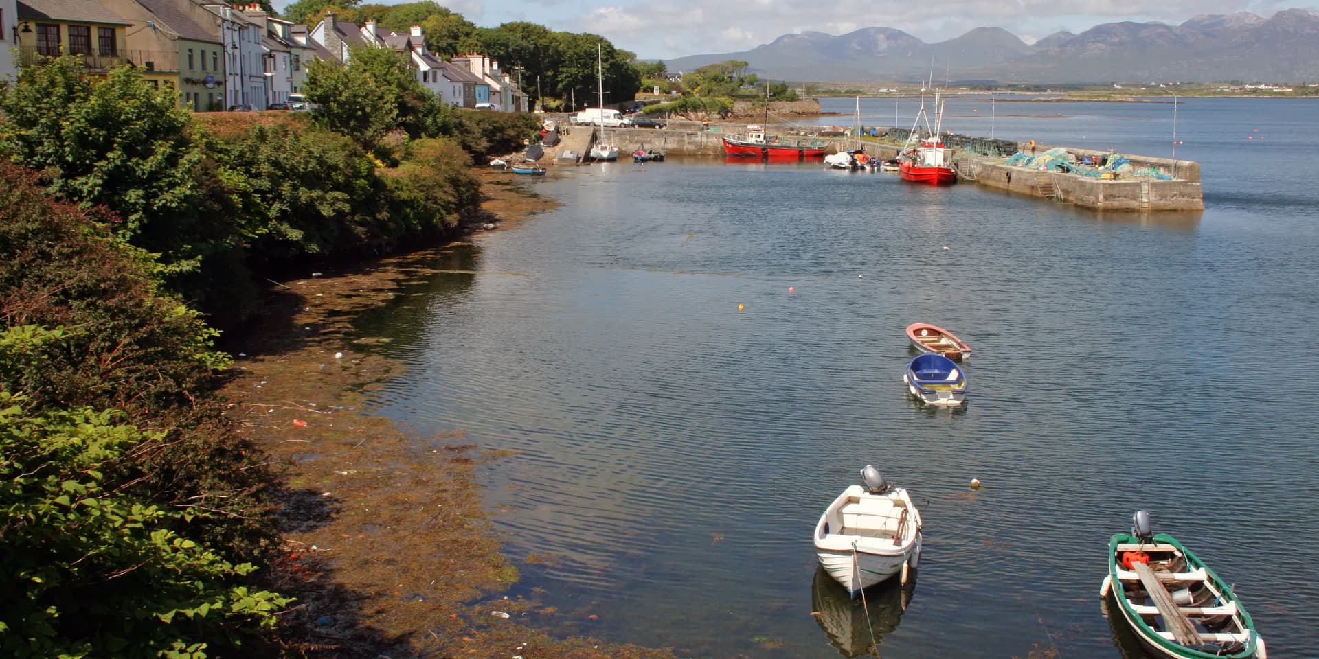 Roundstone guides