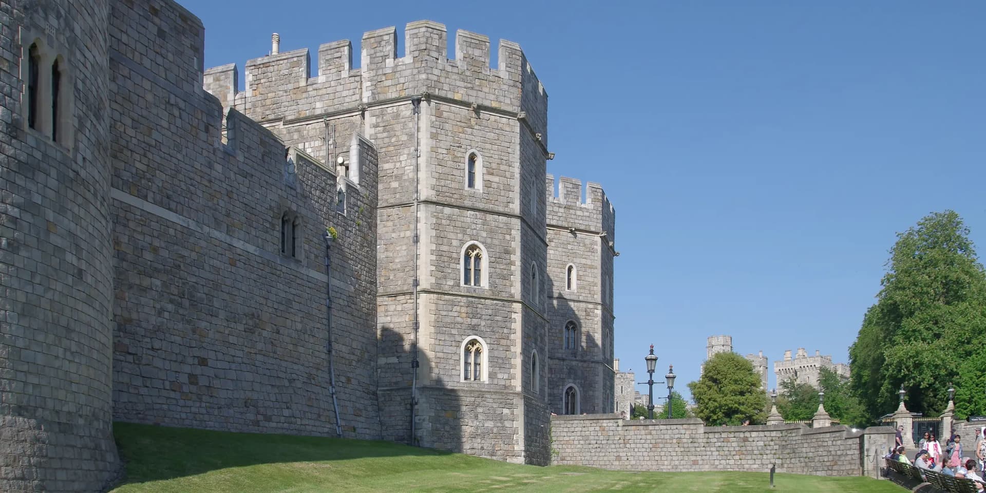 Travelling to Windsor by train