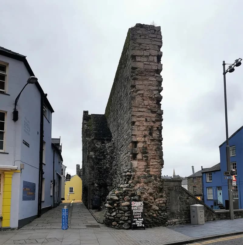 Round the Walls