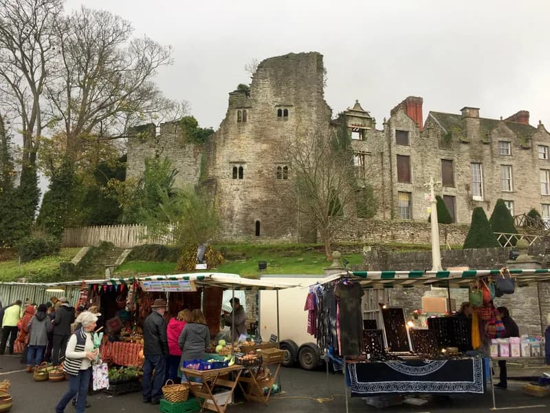 Festivals and the Thursday Market
