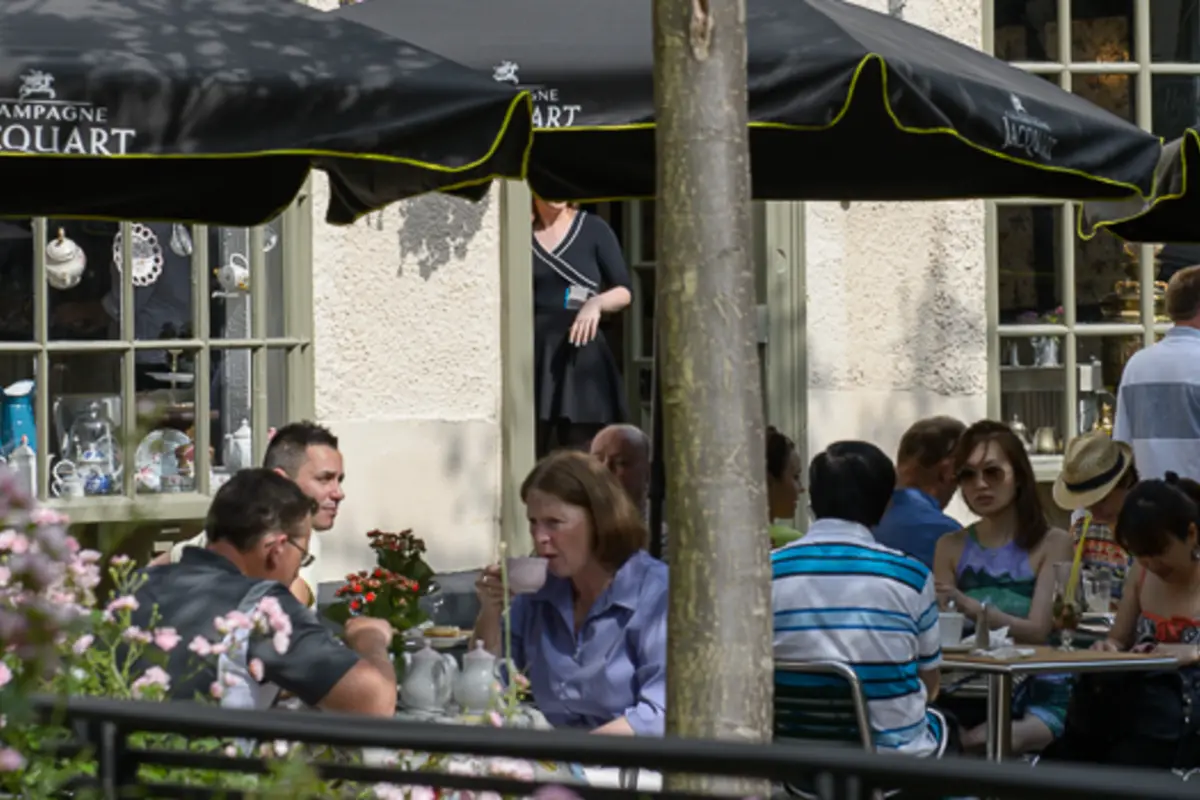 Clarence Restaurant & Brasserie